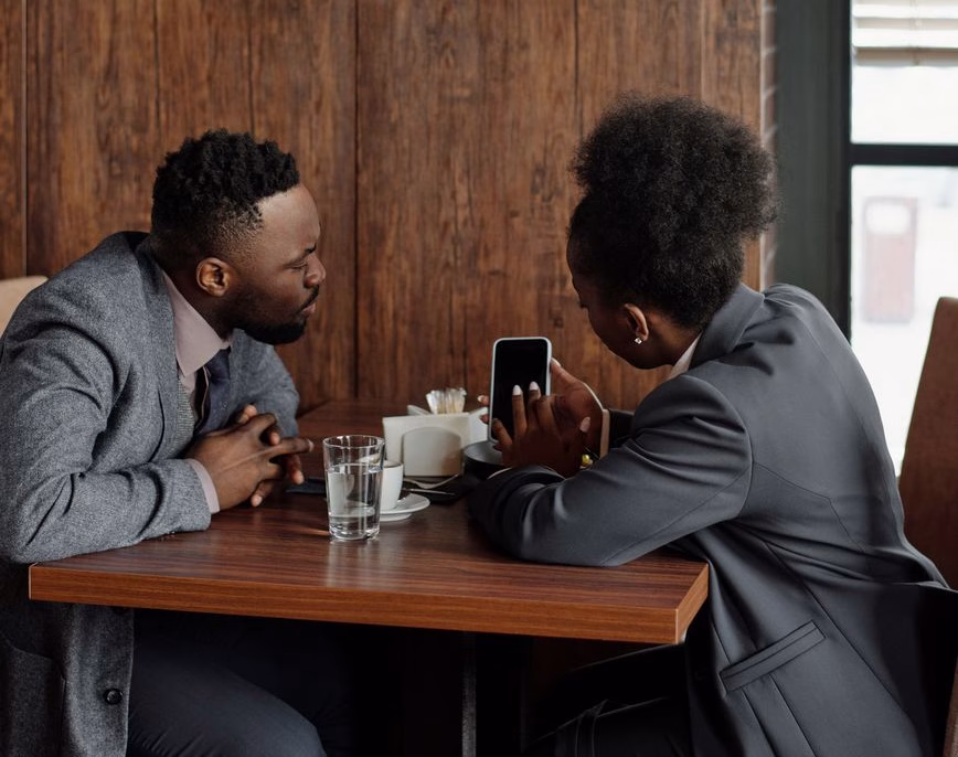 coworkers sitting at a cafe